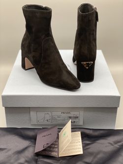 Prada Suede Block Heel Ankle Booties sz: 36 eu (6 us)