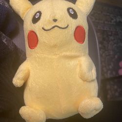 Stuffed Pokémon Pikachu 
