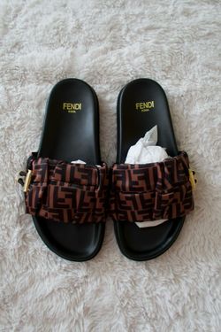 Fendi Sandles