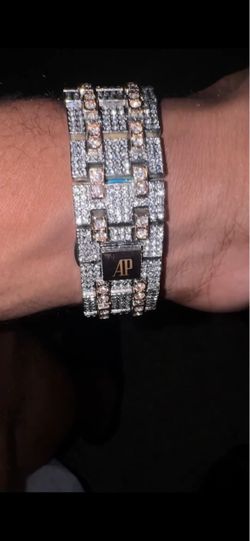 MENS A-P WATCH