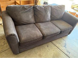 Free couch!