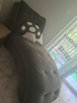 Brown Tufted Chaise Lounge