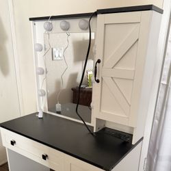 Free Small Vanity