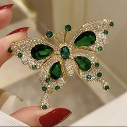 Emerald Butterfly Brooch – $6