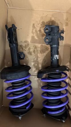 Original struts with low spring for Toyota Corolla 2020