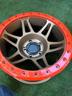 New single BEADLOOCK WHEEL 5x5.0 17x9