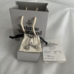 Vivienne Westwood Ring And Earrings 
