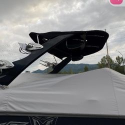 Bakes Bimini Top Illusion XS Complete 