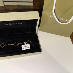 Van Cleef & Arpels Bracelet 