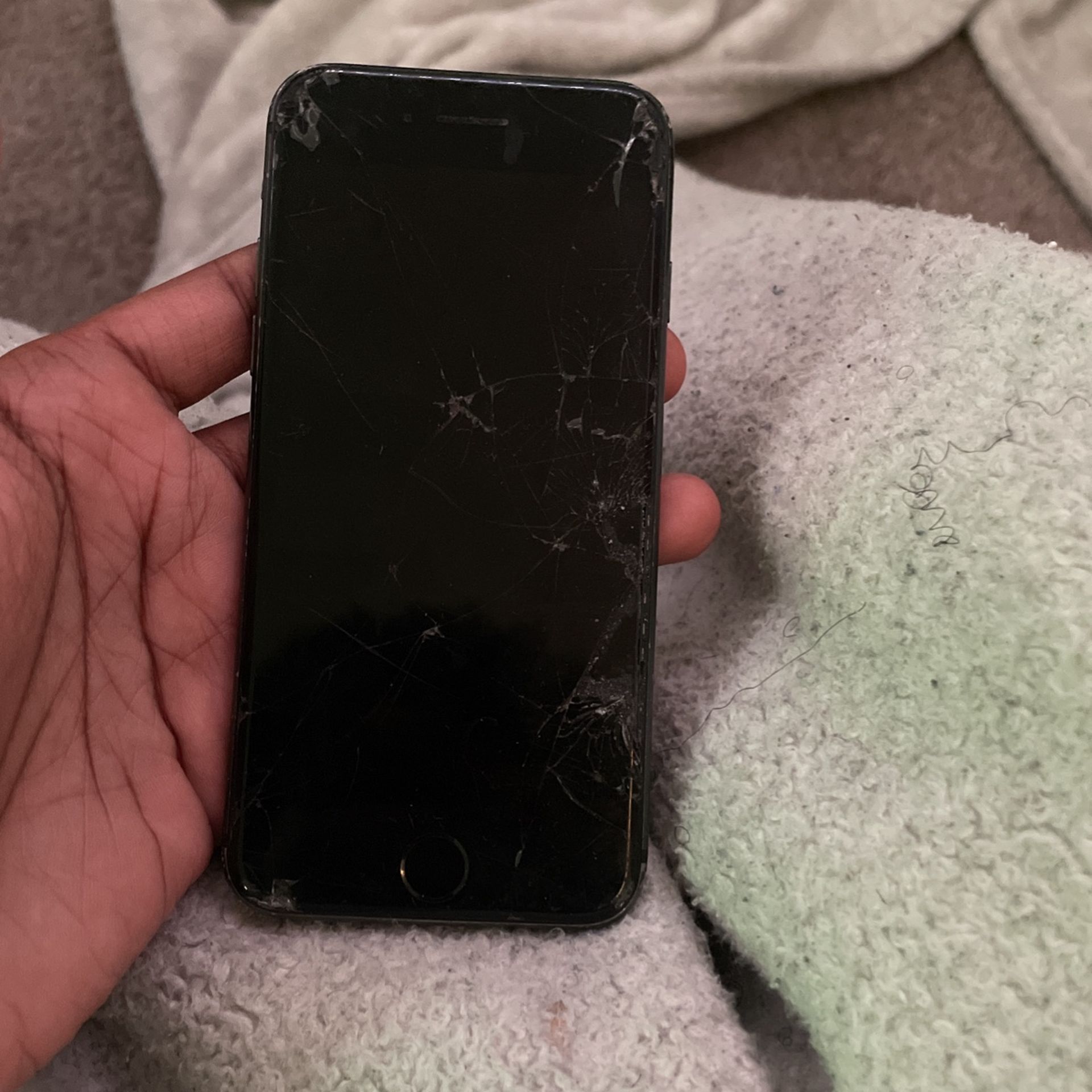 iPhone 8