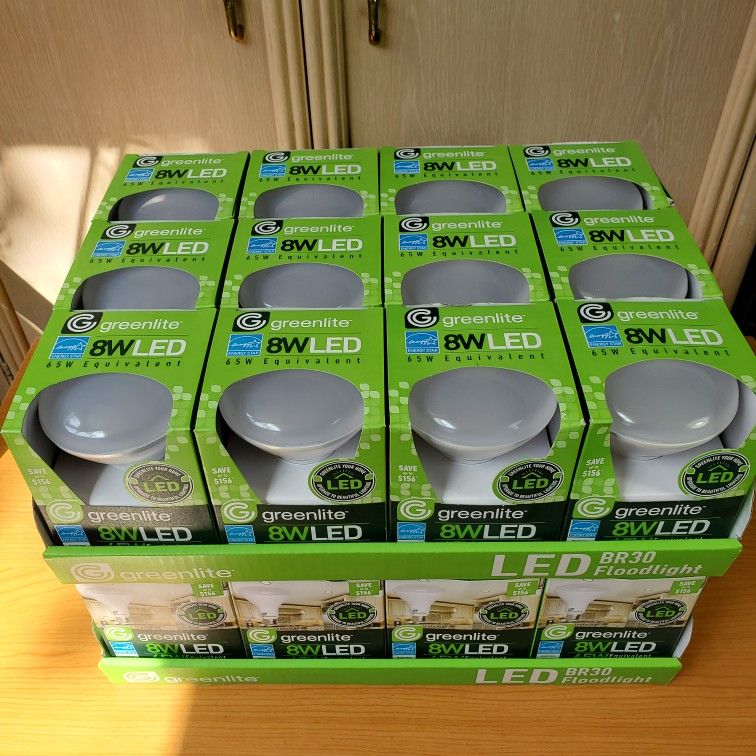 New 2 Dozen Dimmable BR30 LED Flood Lights 8W 670 Lumens Bright White 3000K Energy Star