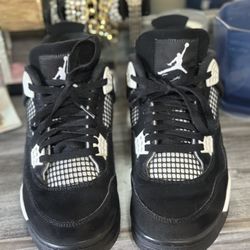 Retro "White Thunder" 4's