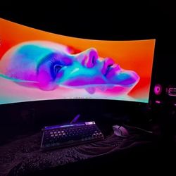 Ultra gear 240hz 1440p Curved Monitor.