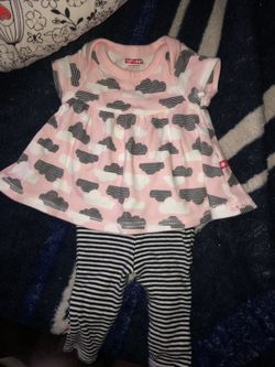 Baby clothes