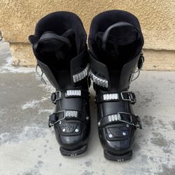 Técnica Ski Boots Size 24.5