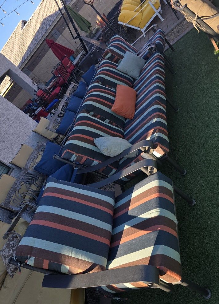 $ARIZONA IRON BIG 3 SEATER COUCH AND 2 BIG CHAIRS WITH SUNBRELLA CUSHIONS LIKE NEW