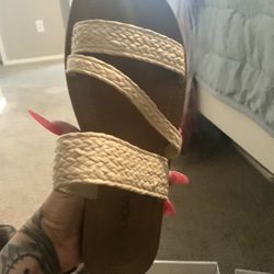 Women’s Sandals