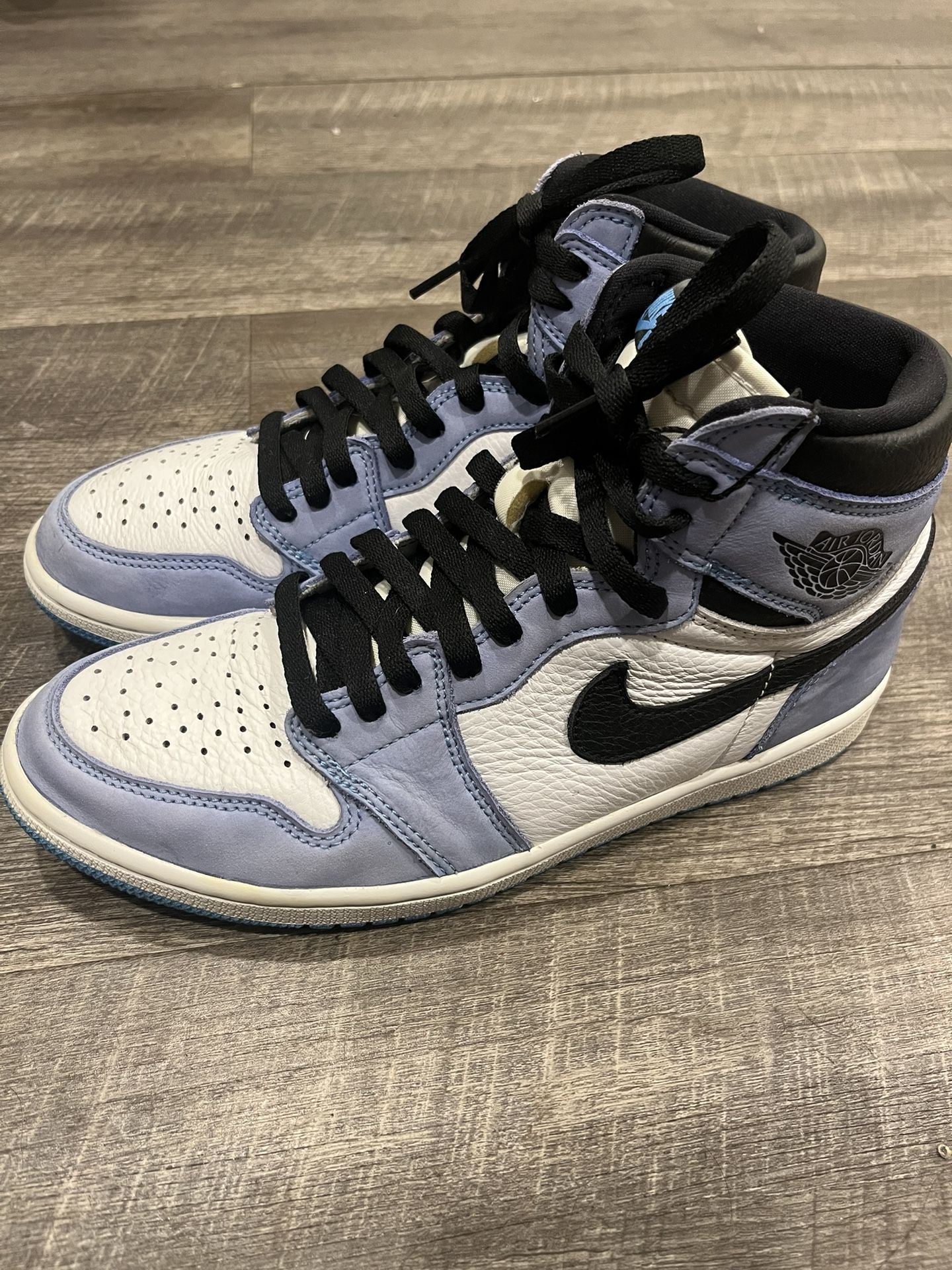 Jordan 1 University Blue LEGIT