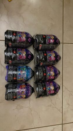 8 sets of Monsters High