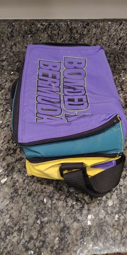 KOOZIE: Bermuda vintage cooler/lunch box