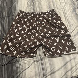 Lv shorts for the summer ☀️