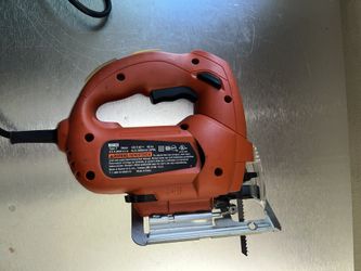 Black & Decker JS510G Variable Speed Jig Saw