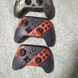 Xbox Series S/X Controllers