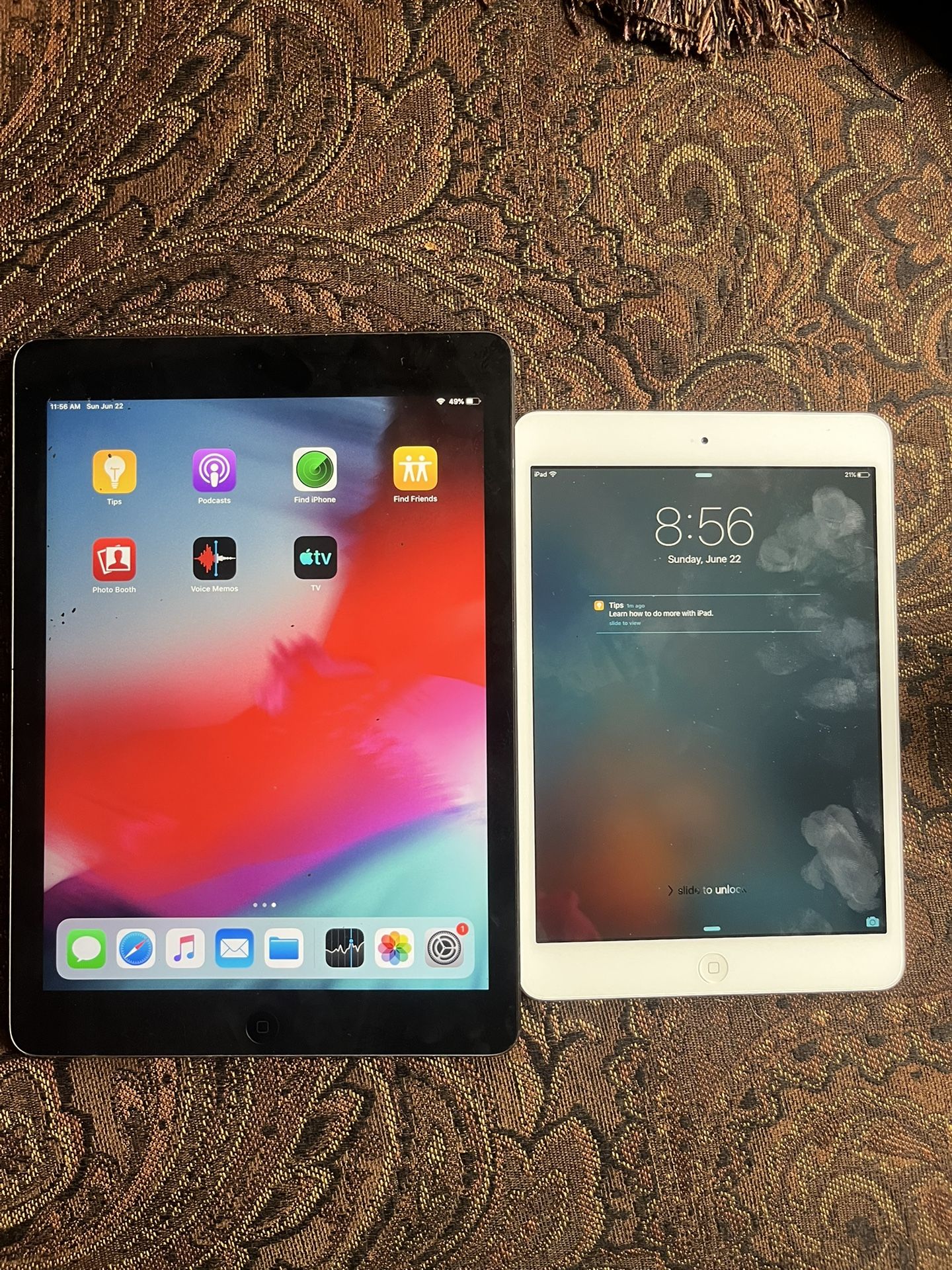 Two iPad Air (1st Generation)