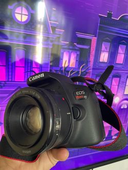 Canon EOS Rebel T7 DSLR Camera + Canon EF 50mm f/1.8 STM Lens