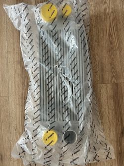 Mishimoto Intake Cooler 