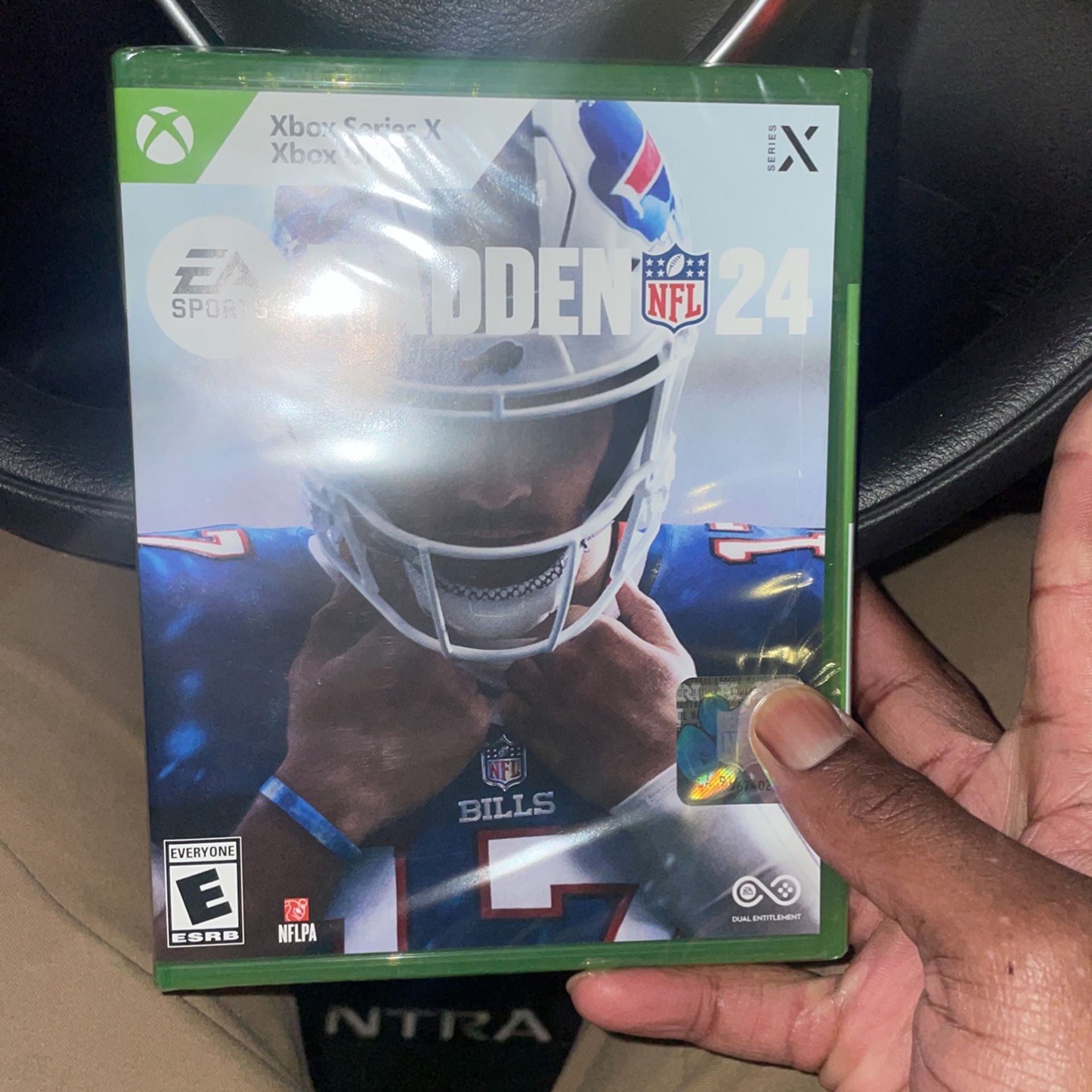 NEW in Plastic MADDEN 24 ! PS5 - video gaming - by owner