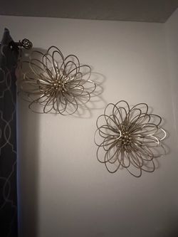 Gold flower Wall artwork