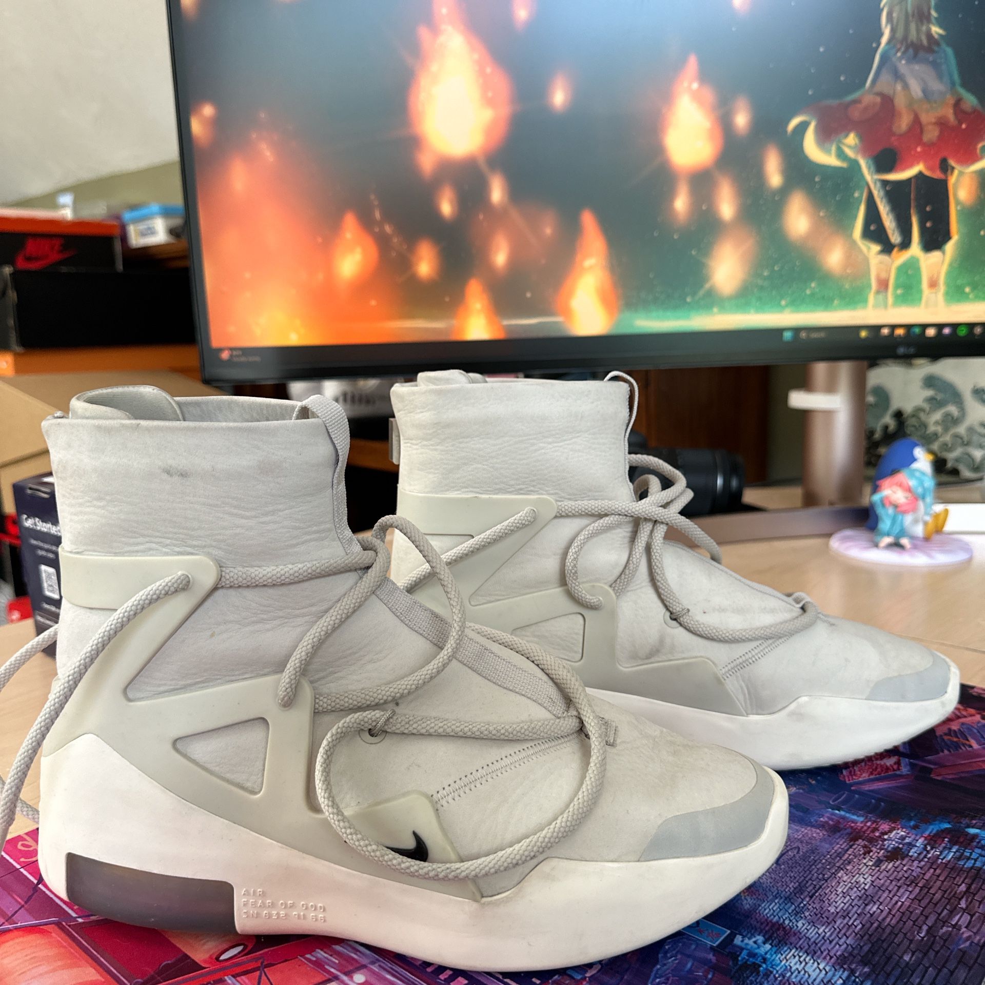 FOG light bone Shoes