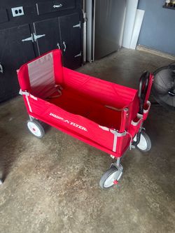 Radio flyer wagon