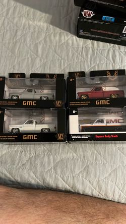 M2 Machines GMC Square Body Truck Die-Cast Set of 4