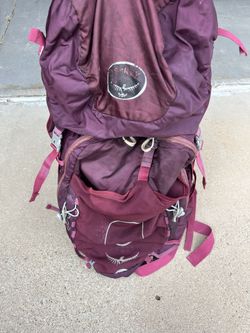 Osprey Aura 50 Women’s Hiking Backpack- Purple