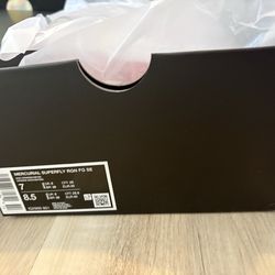 Nike Mercurial Superfly 16 CR7 size 7 US (Red)