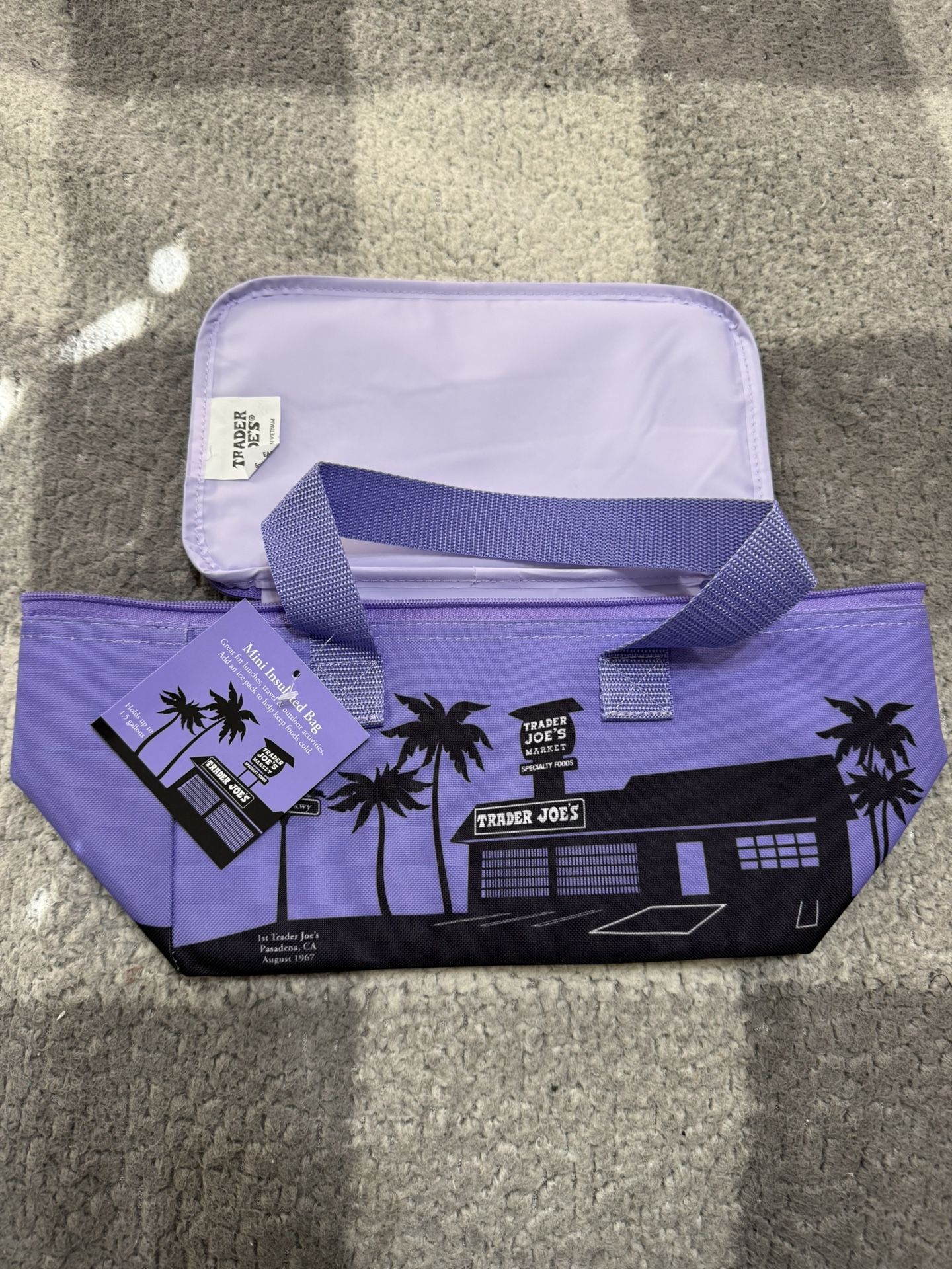 Brand New - Trader Joe’s 1.5gal Mini Insulated bag
