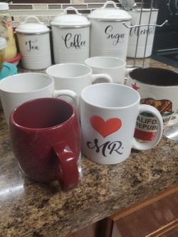 6 random cups