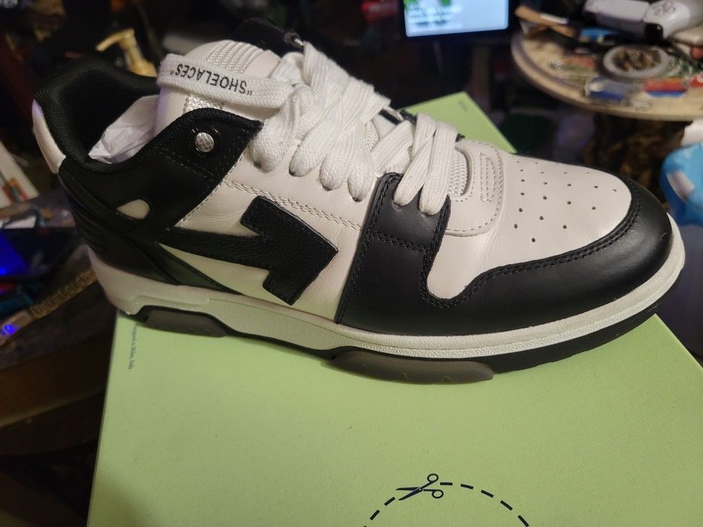 Off White Shoes Size 44 (US M)