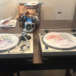Dj Turntables 