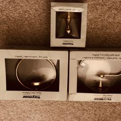 Brand New Gold Taymor  ( Geneva Home Collection )