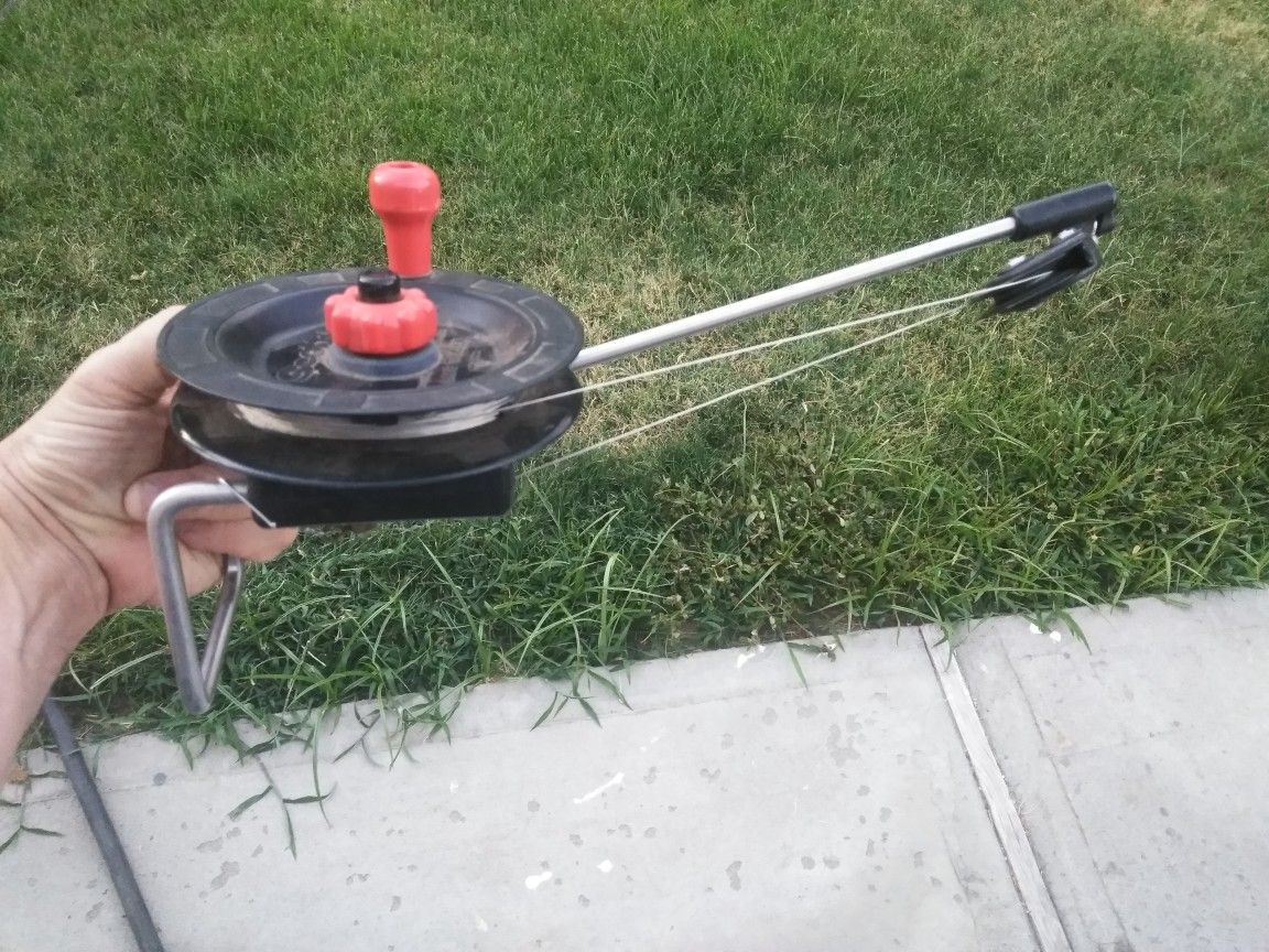 Scotty lake troller (downrigger) for Sale in Turlock, CA OfferUp