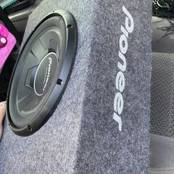 Pioneer Subwoofer And Amplifier 1000w 