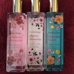 Bodycology Hawaiian Beach Cherry Blossom Strawberry Cheesecake Sprays Lot