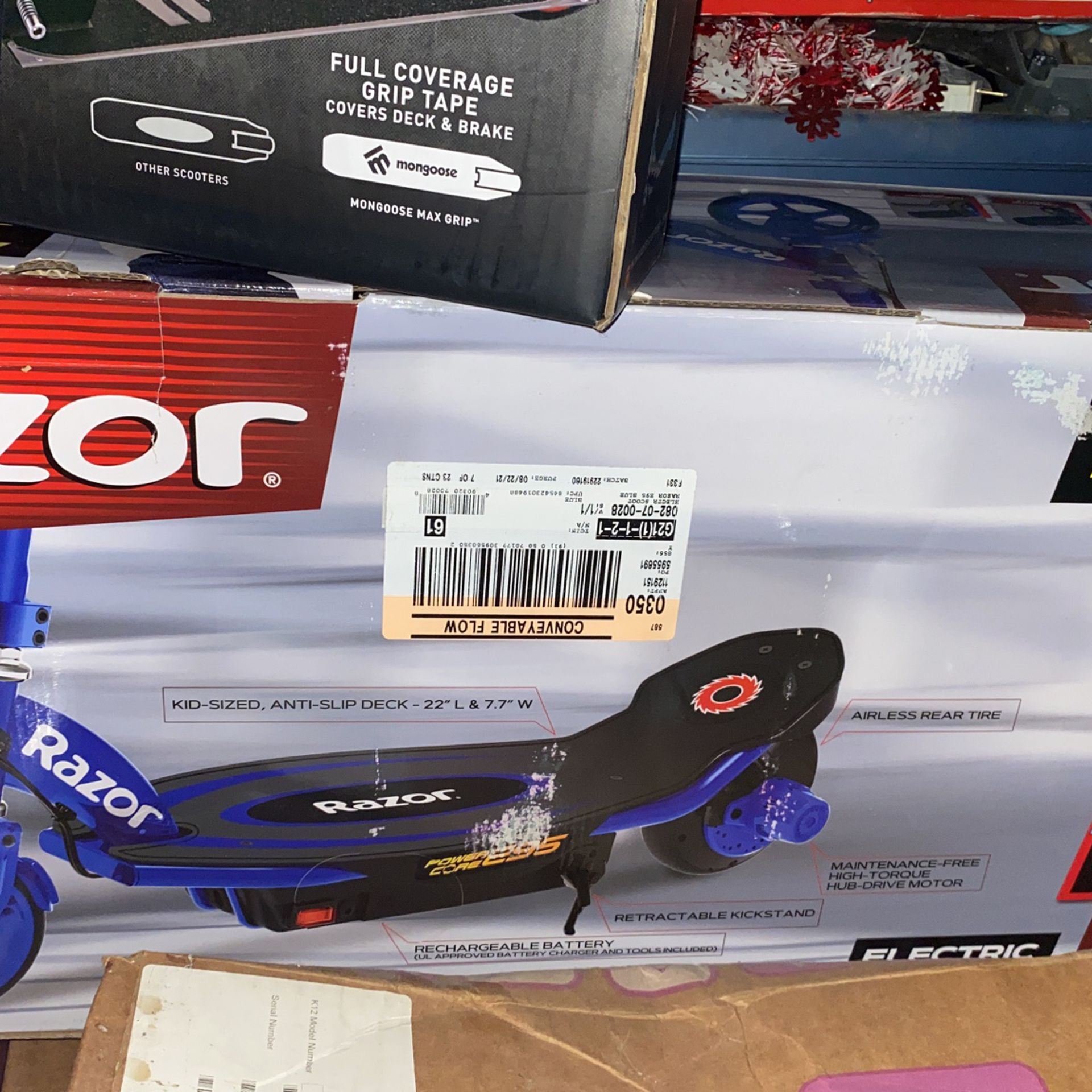 Like New In box Razor Electric Scooter