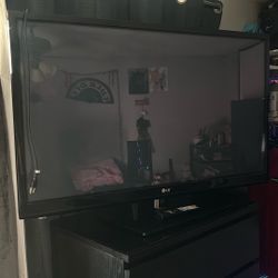 LG, 50” Tv , Plasma , Black , Power Saver 