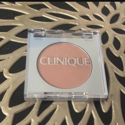New- Clinique Soft Pressed Powder Blush 3.1 Grams Color:  New Clover 