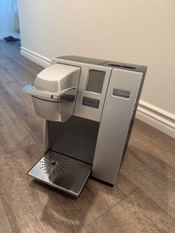 Keurig K-Elite Single Serve Coffee Maker