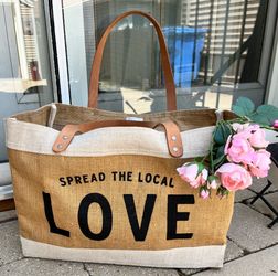 CUTE SPREAD THE LOCAL LOVE BAG